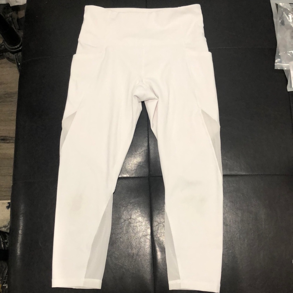 White Athleta leggings! 3/4 length. Size small